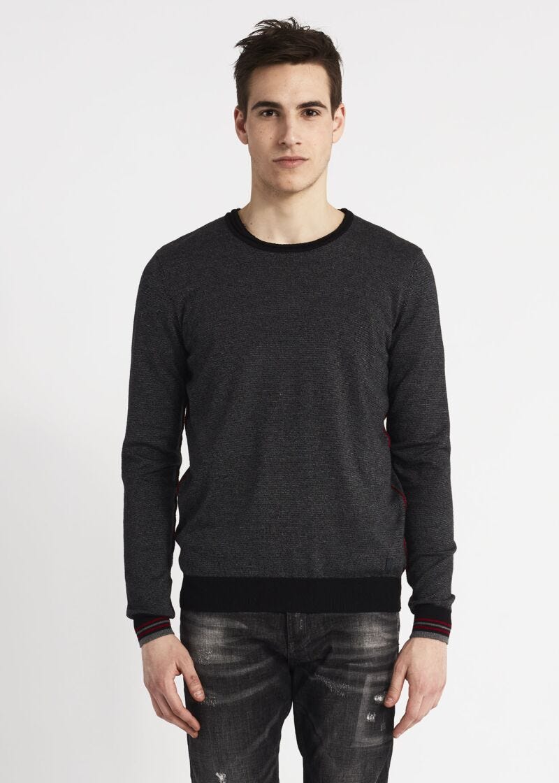 Maglia con polsini rigati