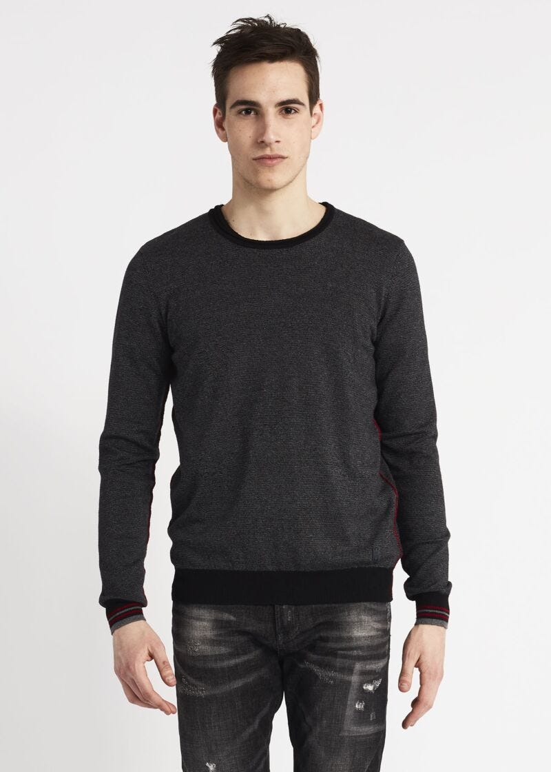 Maglia con polsini rigati