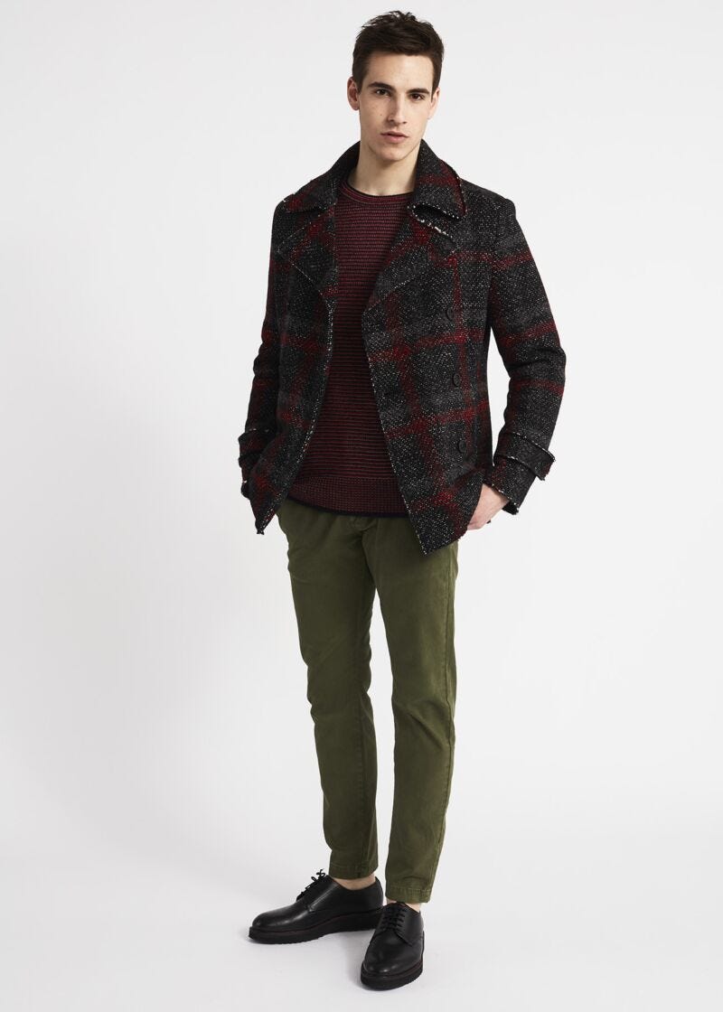 Crew neck jumper with horizontal ribbing