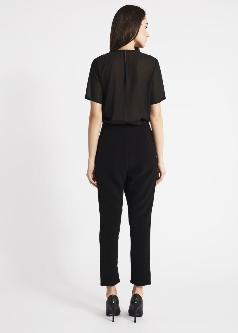 Jumpsuit with crossover pattern