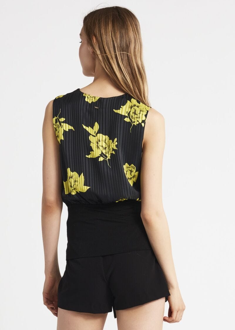 Crossover top