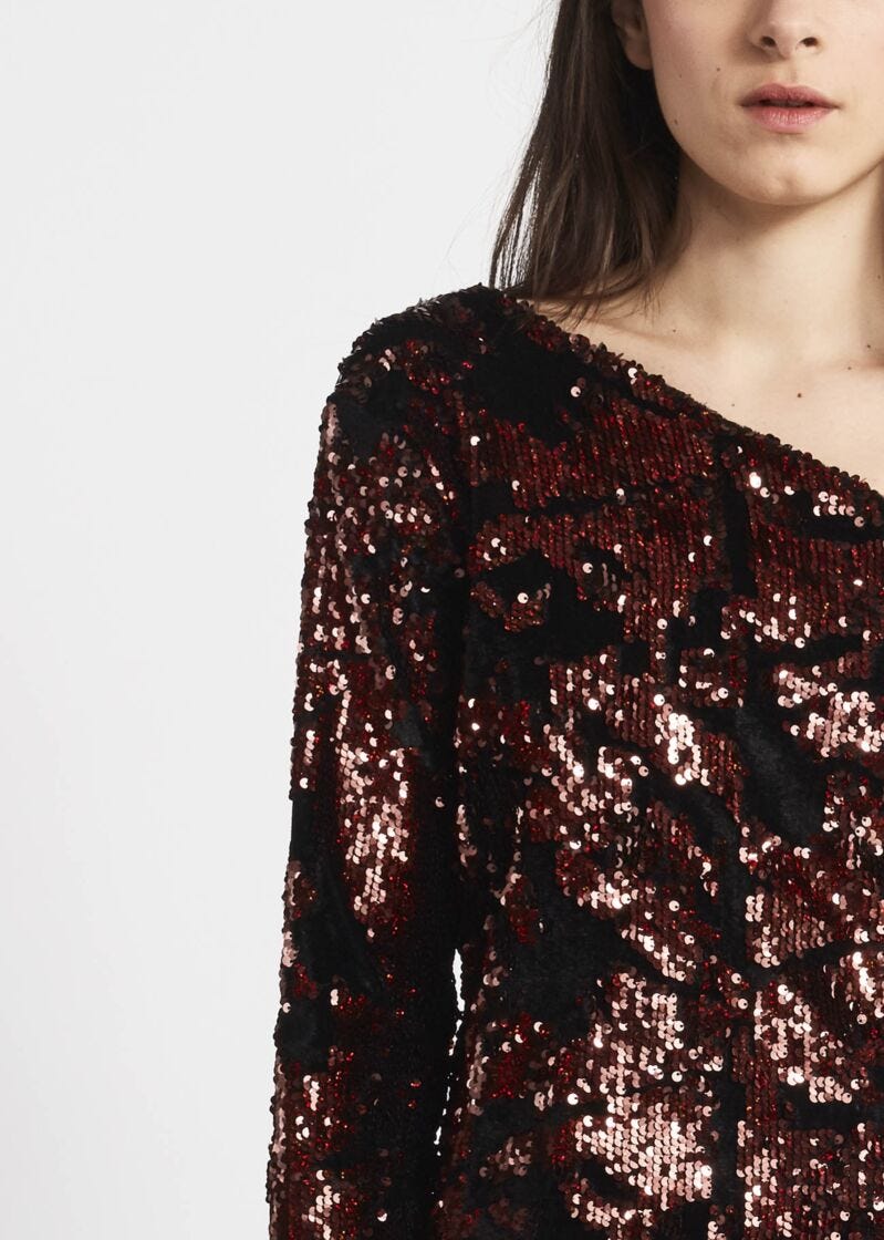One shoulder top with sequins