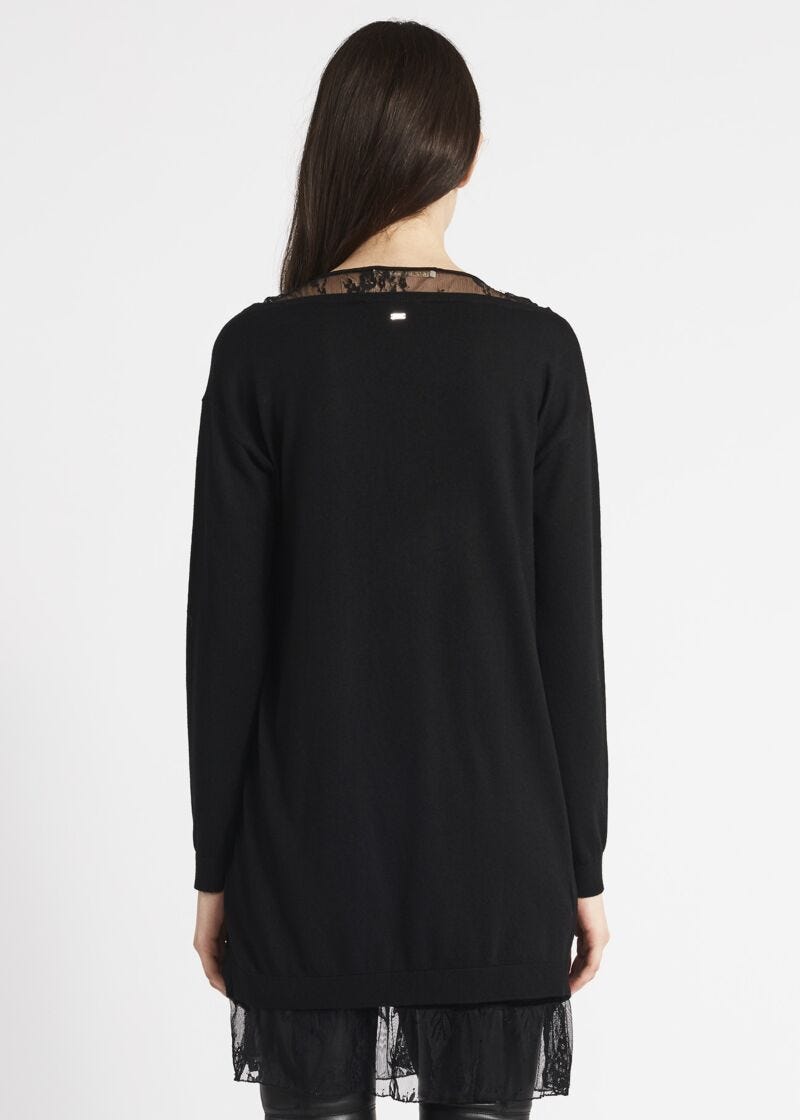Completo maglia e sottoveste in pizzo