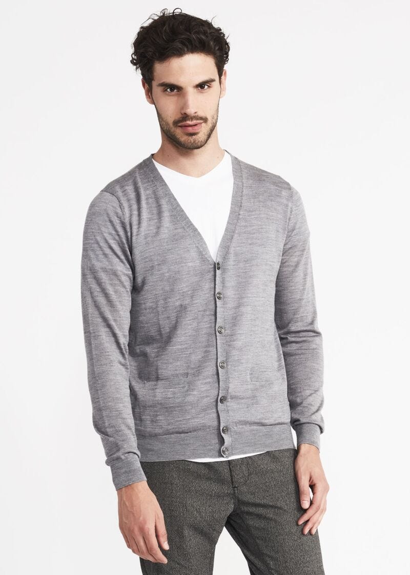 Cardigan in plain knit wool