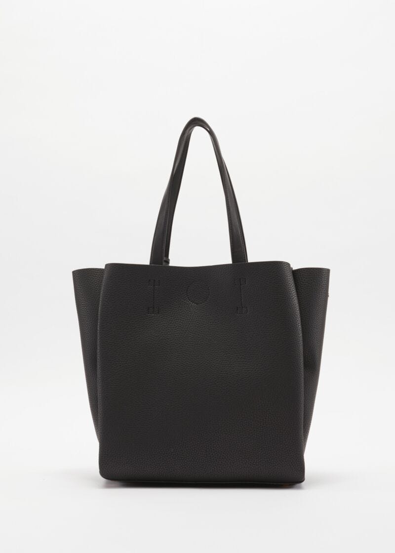 Bag with contrasting colour handles