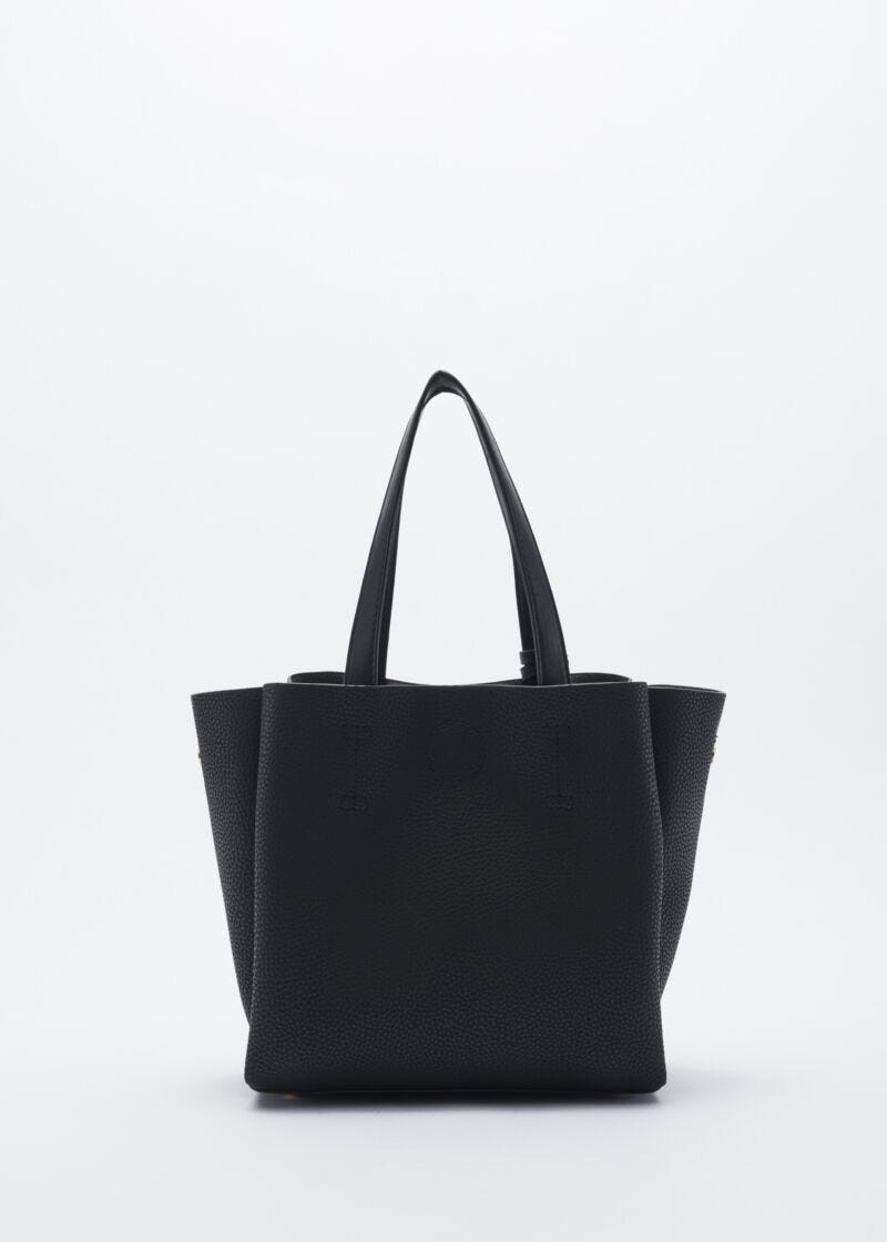Bag with contrasting colour handles