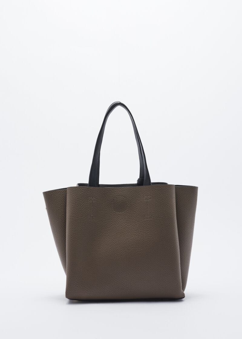 Bag with contrasting colour handles