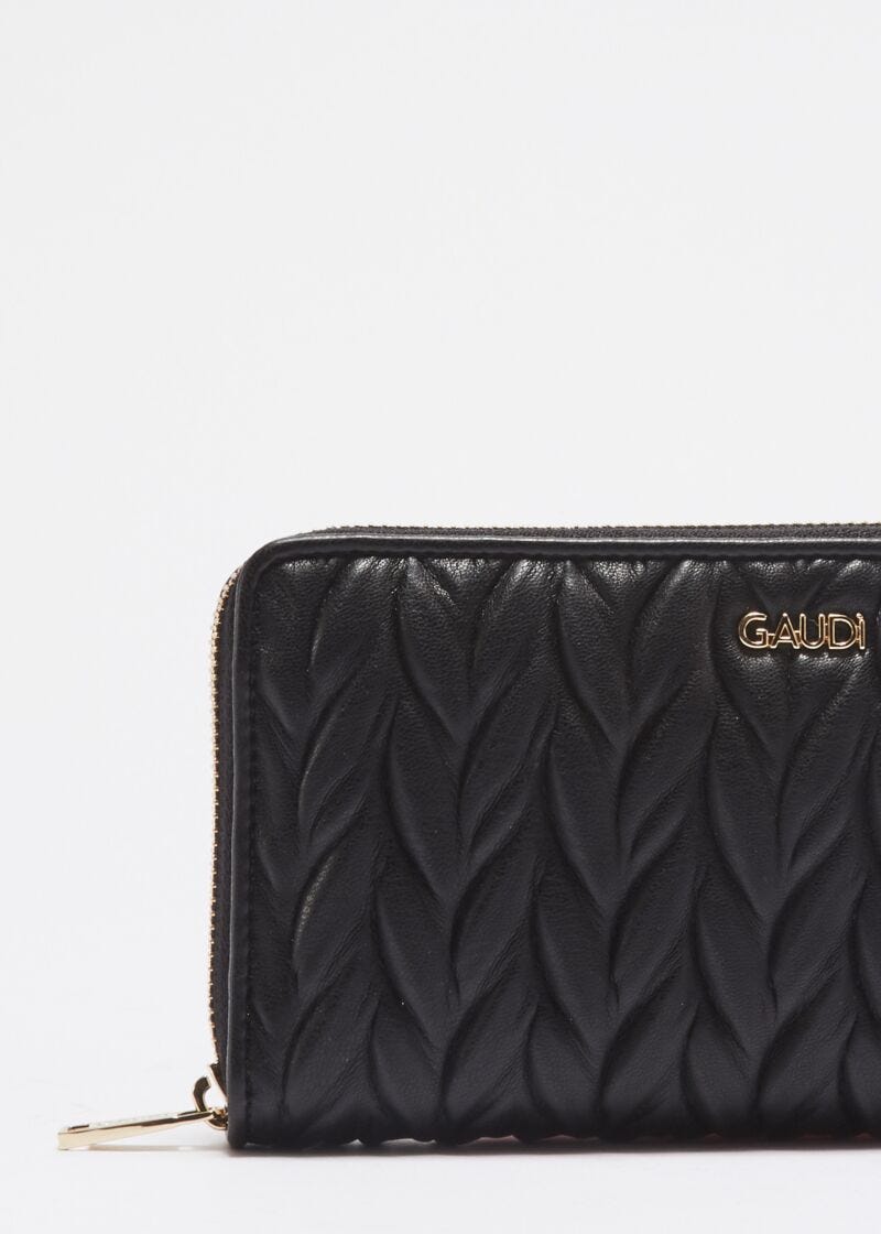 Wallet in quilted faux leather
