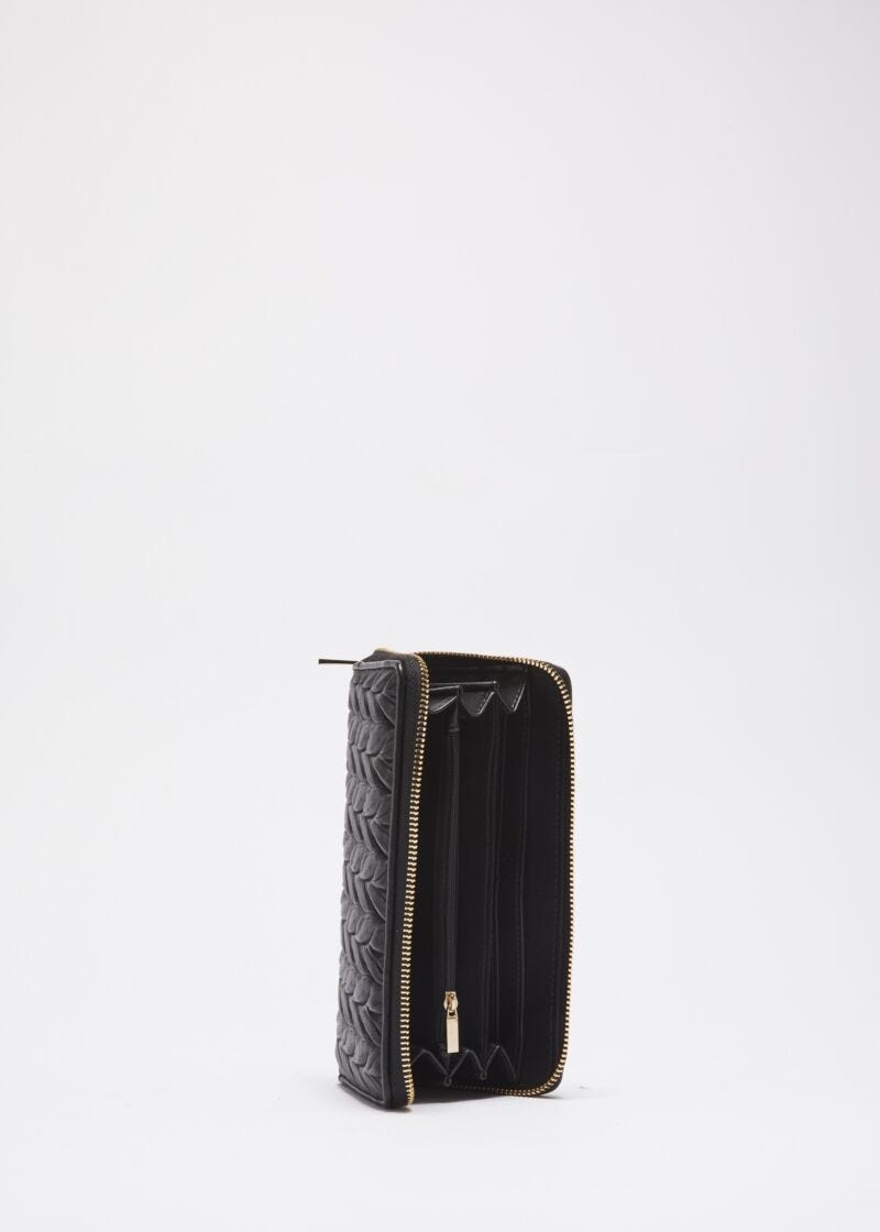 Wallet in quilted faux leather
