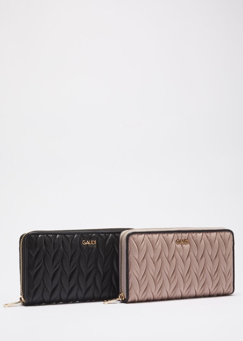 Wallet in quilted faux leather