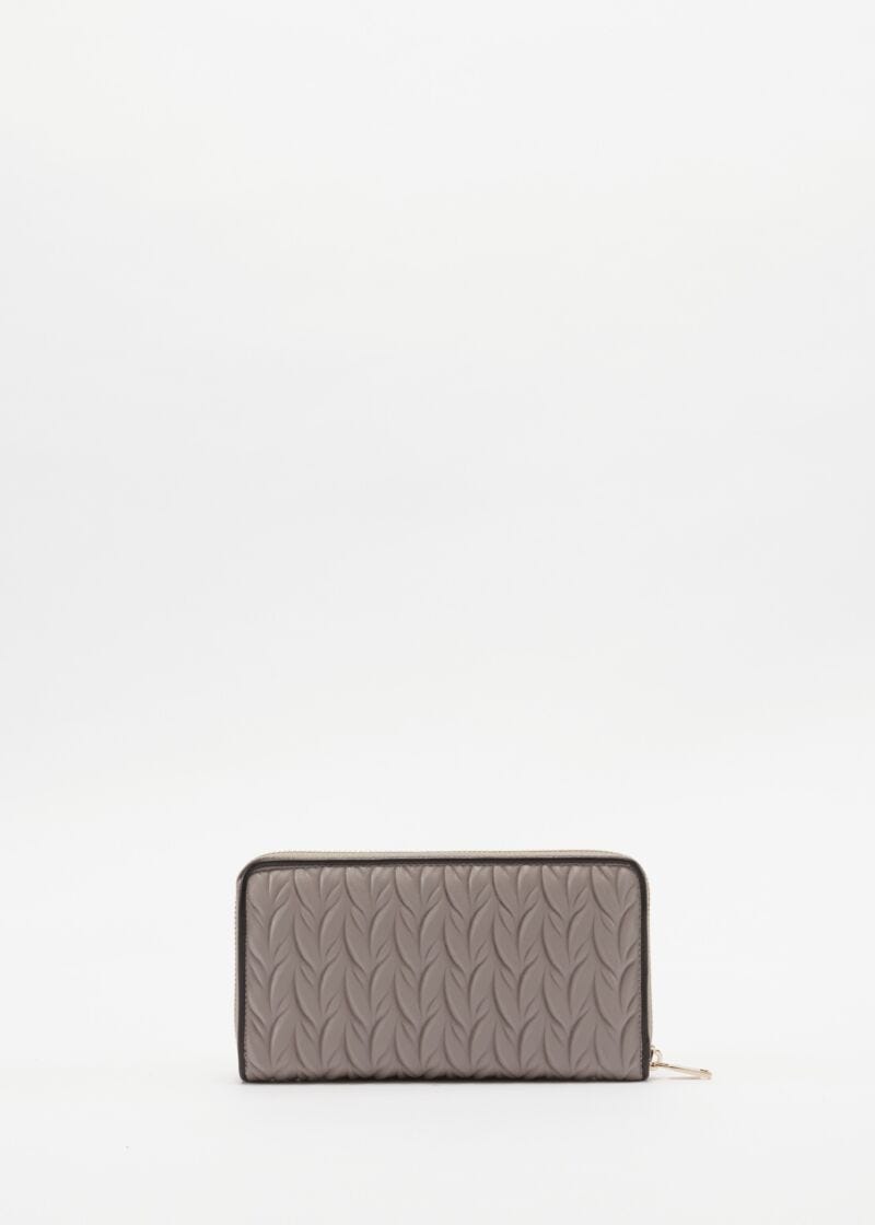 Wallet in quilted faux leather