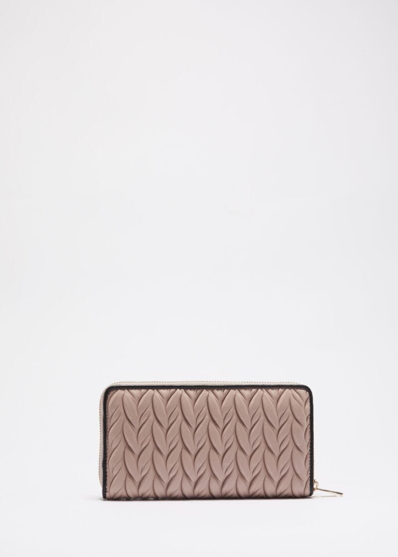 Wallet in quilted faux leather