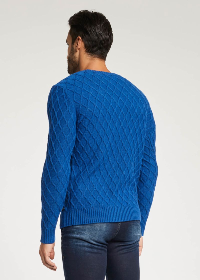 Jumper with 3D weave