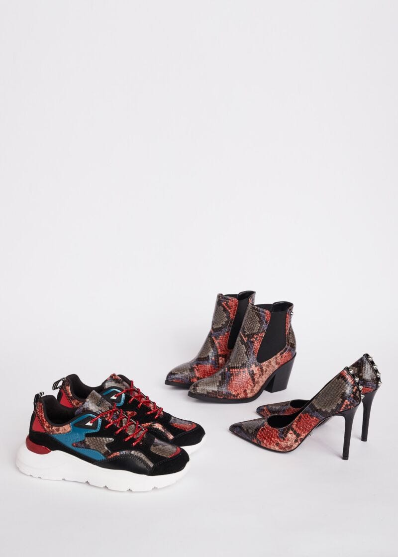 Bottines avec imprimé serpent