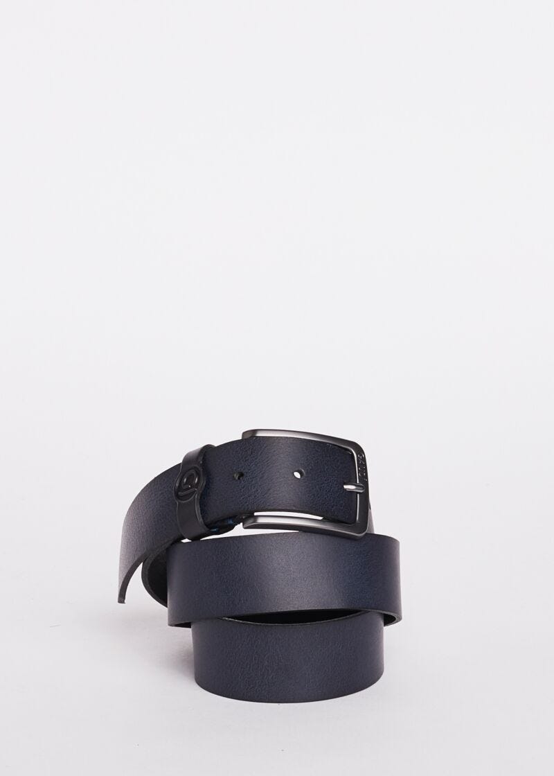 Belt with logo loop