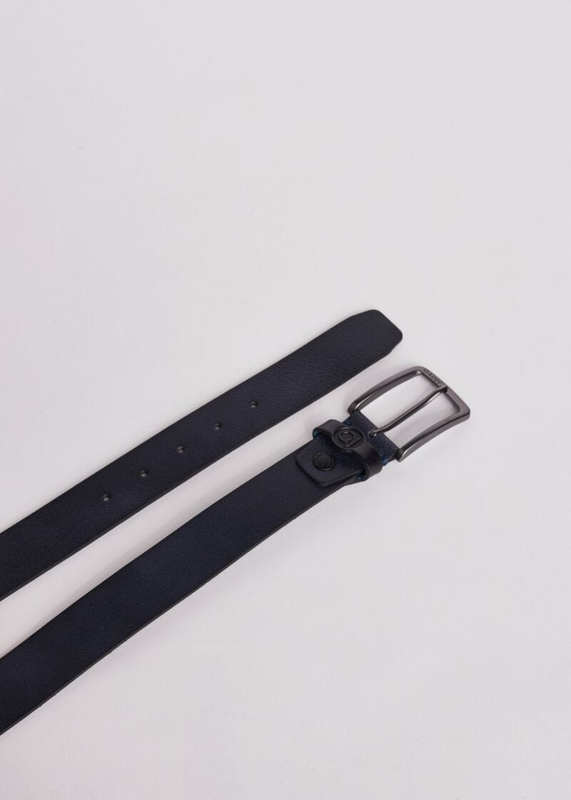 Belt with logo loop