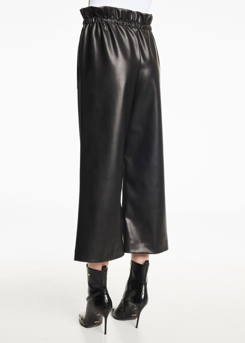 Drawstring trousers