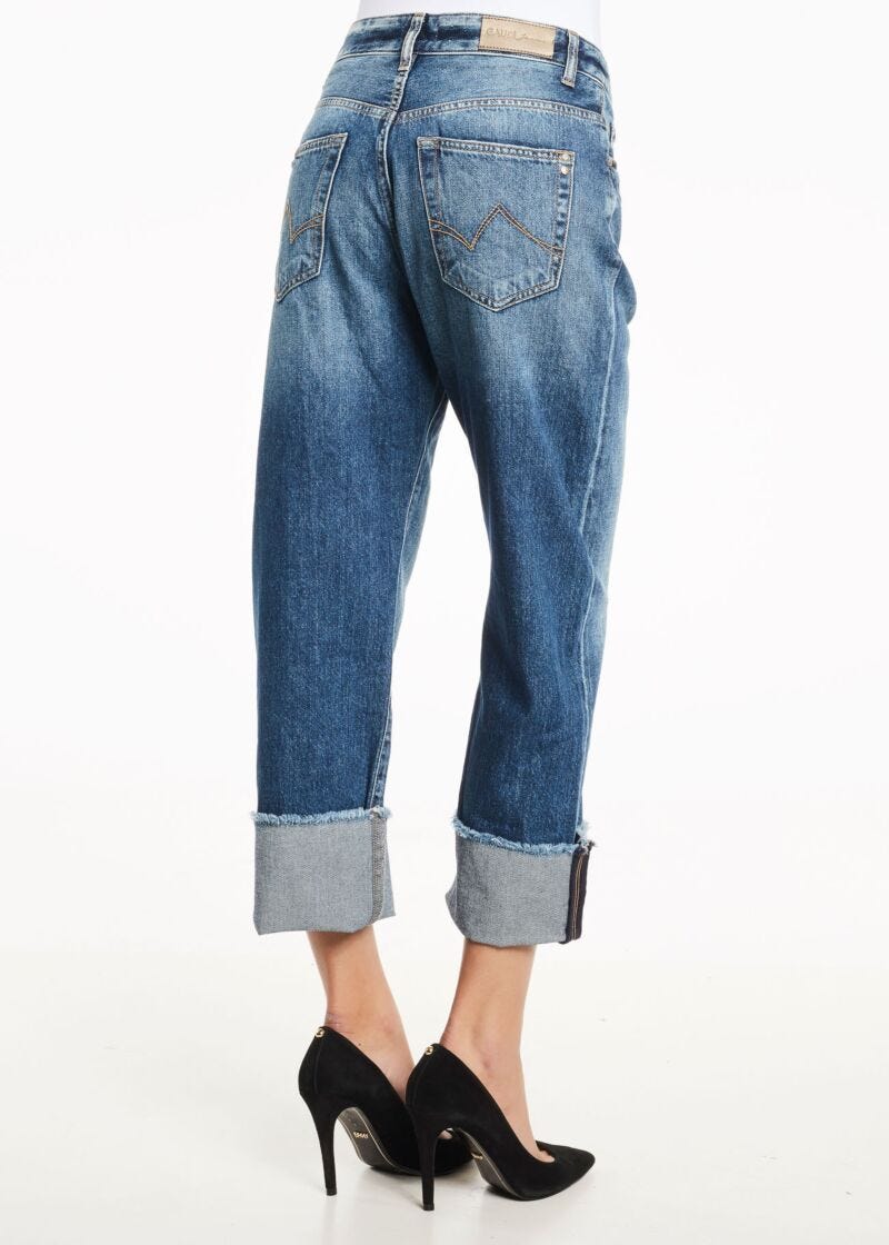 Slouchy jeans