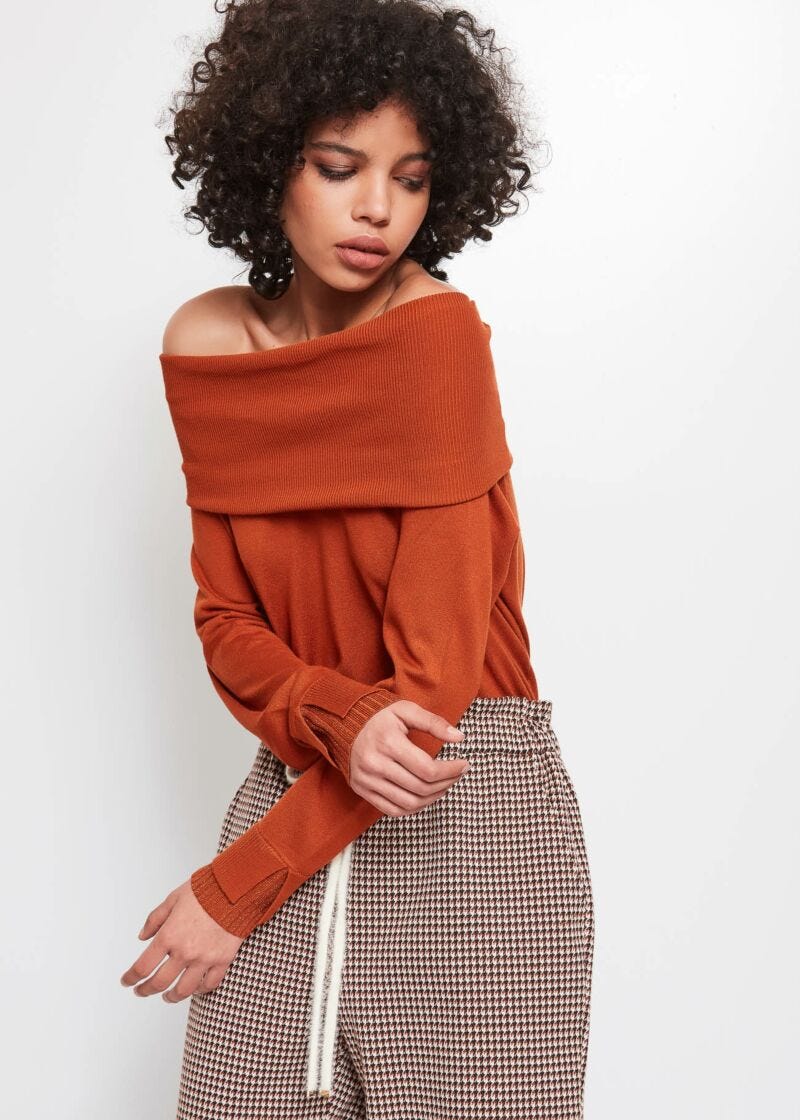 Off-the-shoulder jumper