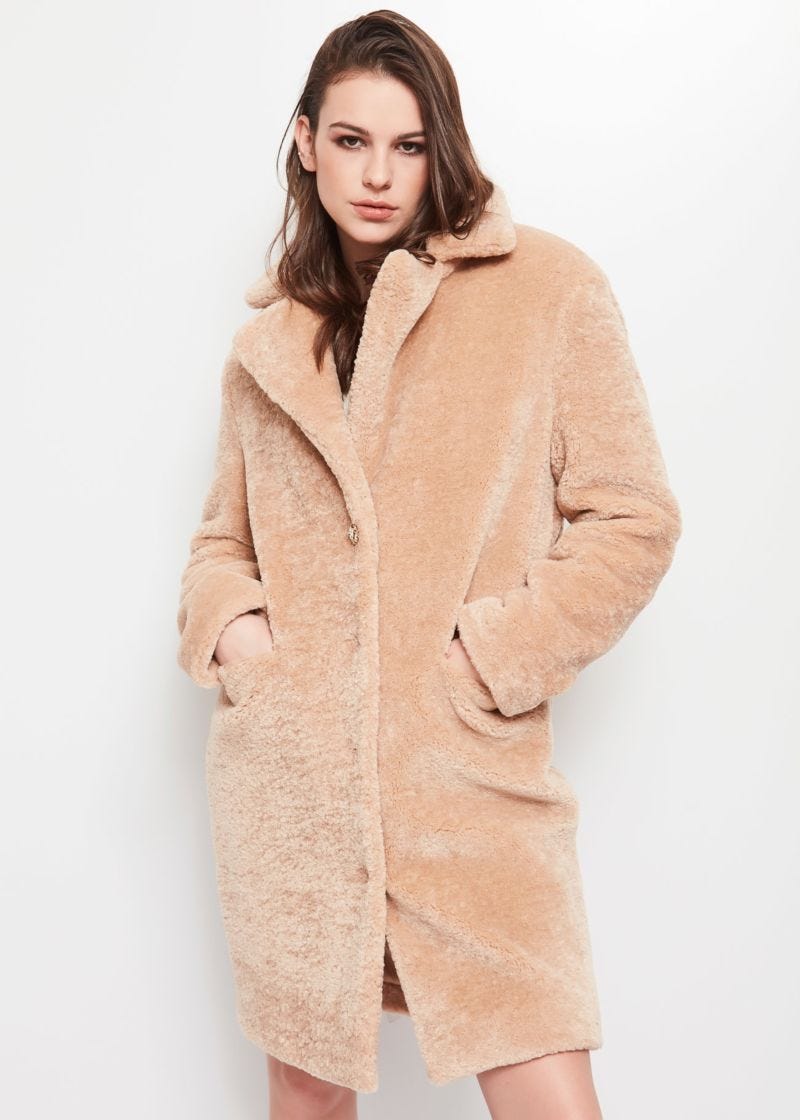 Faux fur coat with lapels