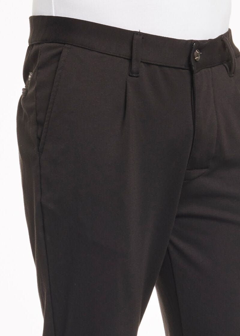 Pantaloni chino in jersey stretch