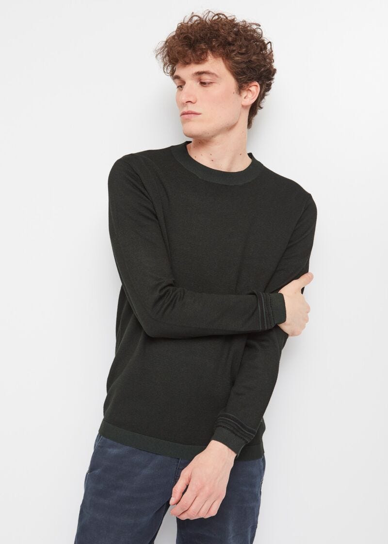 Knitted crew-neck jumper