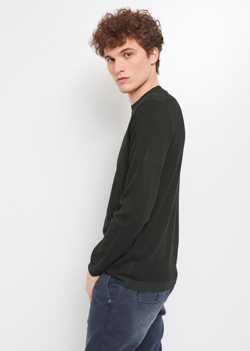 Knitted crew-neck jumper