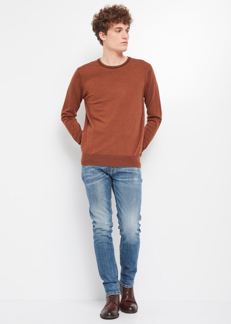 Pull en laine mélangée stretch
