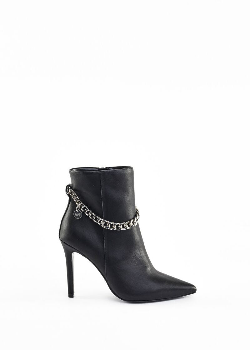 Booties with logo chain