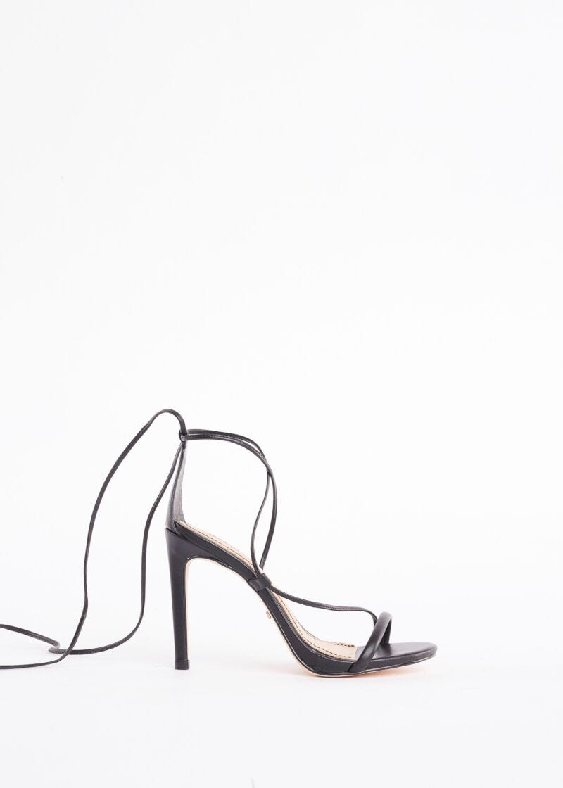 Sandales shop avec lacets
