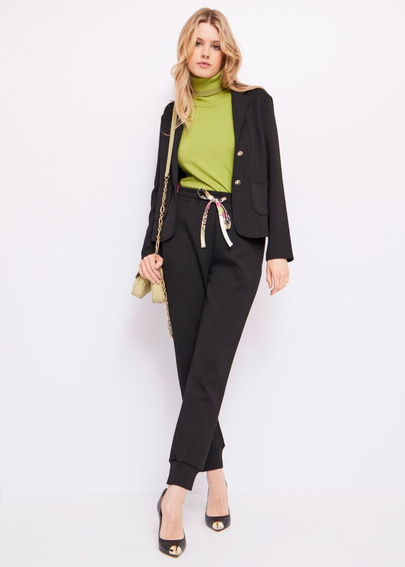 High-neck jumper