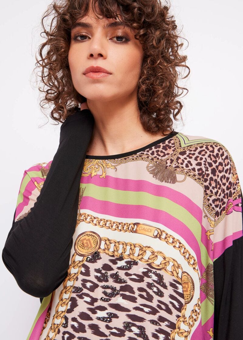 T-shirt with patterned print