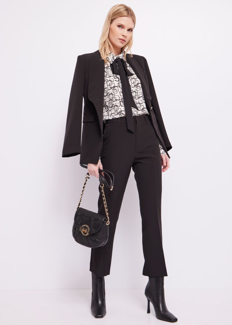 Pantaloni cropped