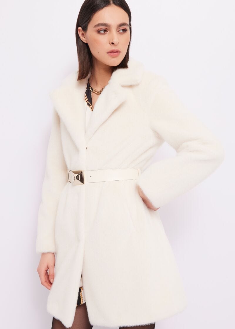 Cappotto in pelliccia sintetica