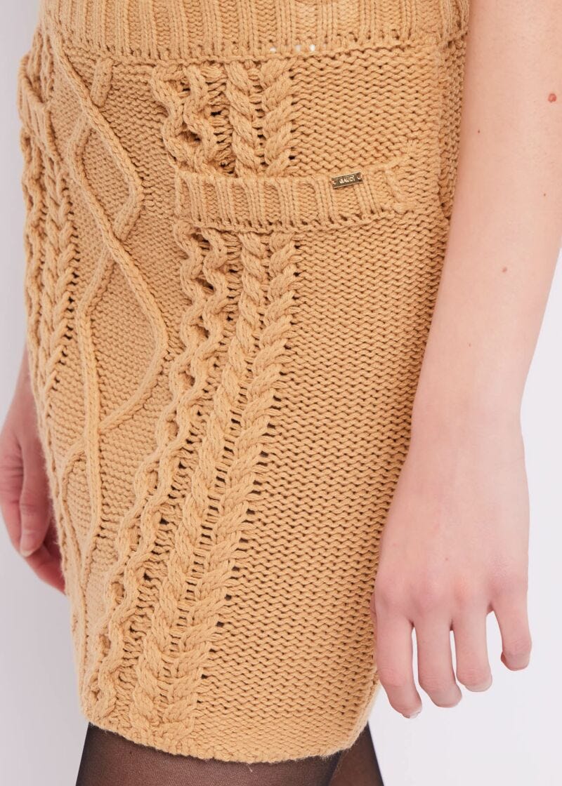 Knit miniskirt