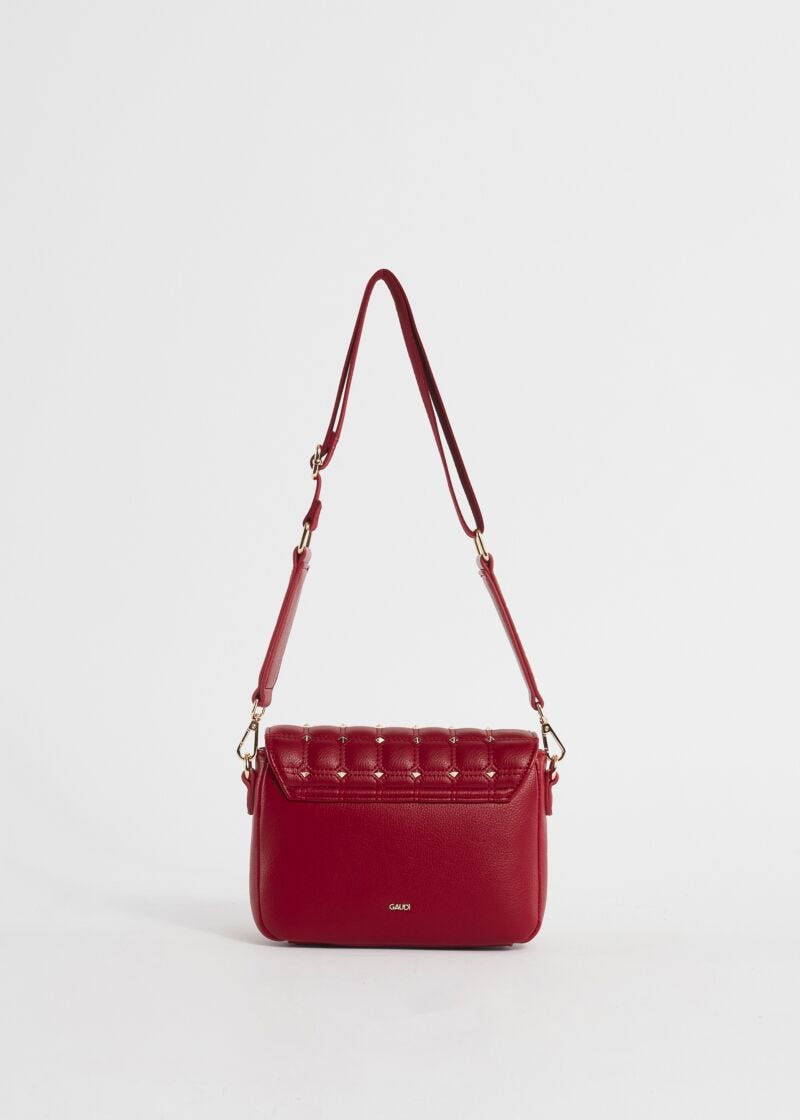 Sac à bandoulière matelassé avec clous