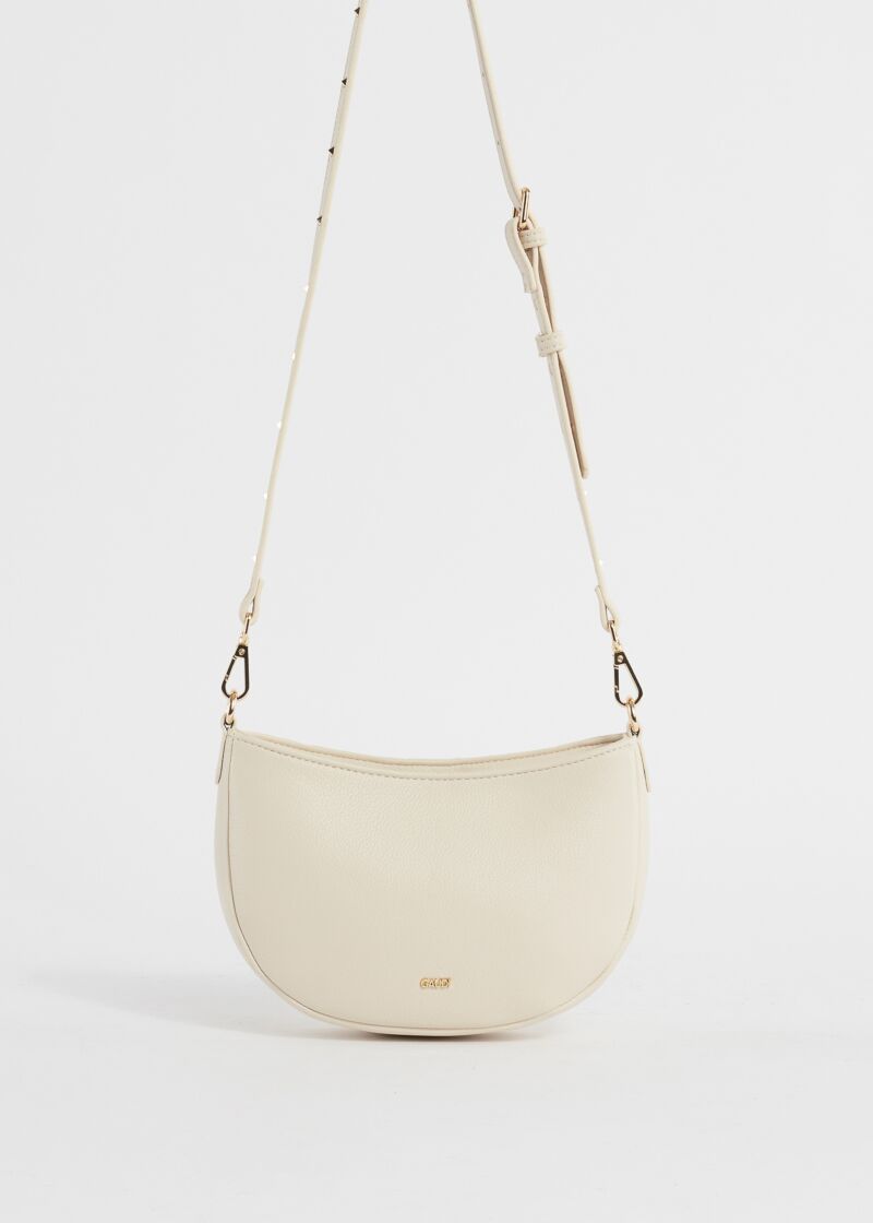 Sac à bandoulière matelassé avec clous