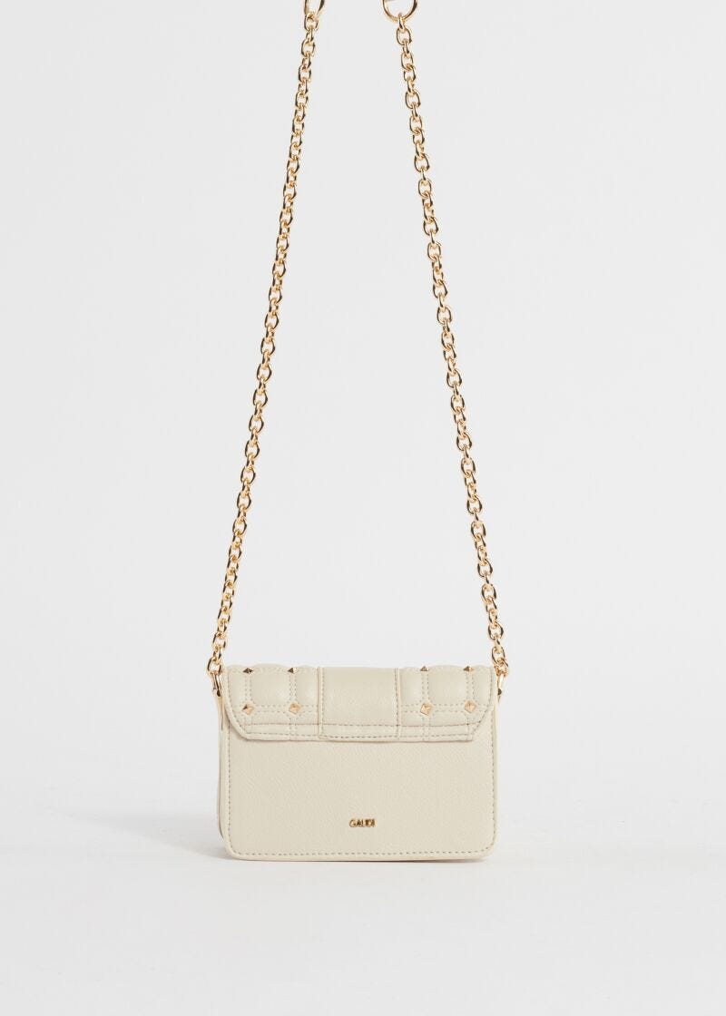 Mini crossbody matelassé con borchie