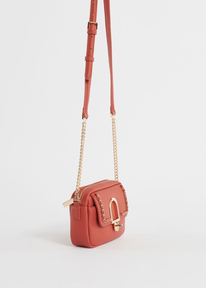 Crossbody bag with chains