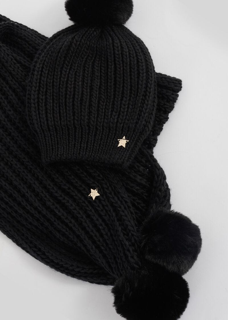 Matching hat and scarf