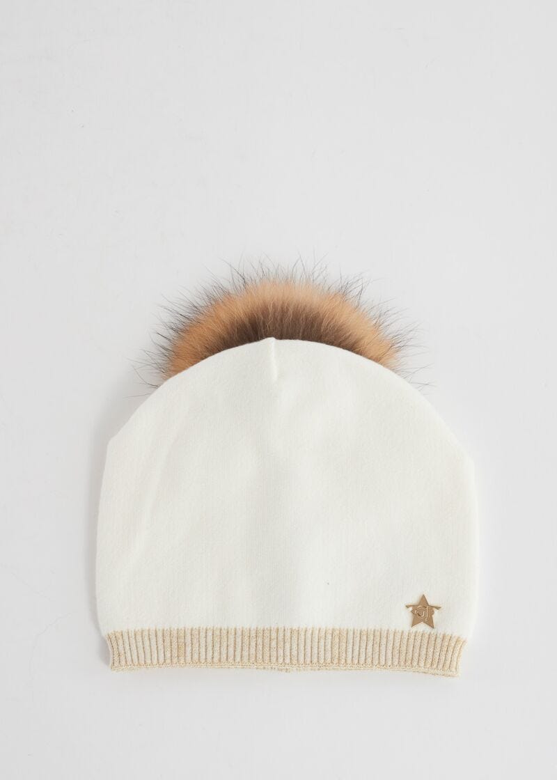 Beanie with pom-pom
