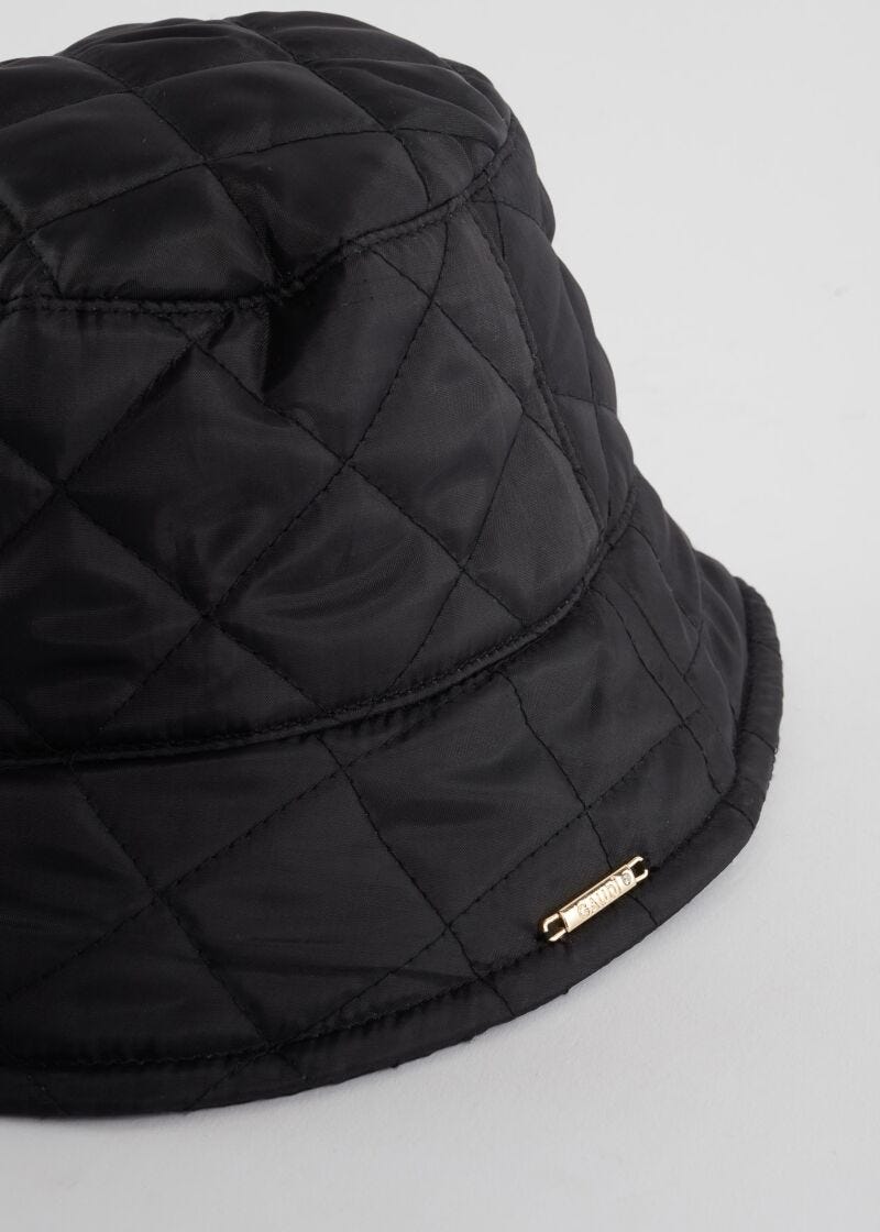 Quilted bucket hat