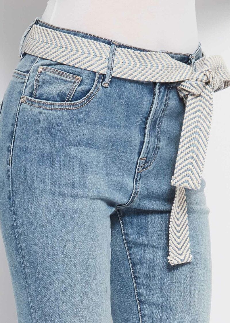 Cropped straight-fit jeans with belt