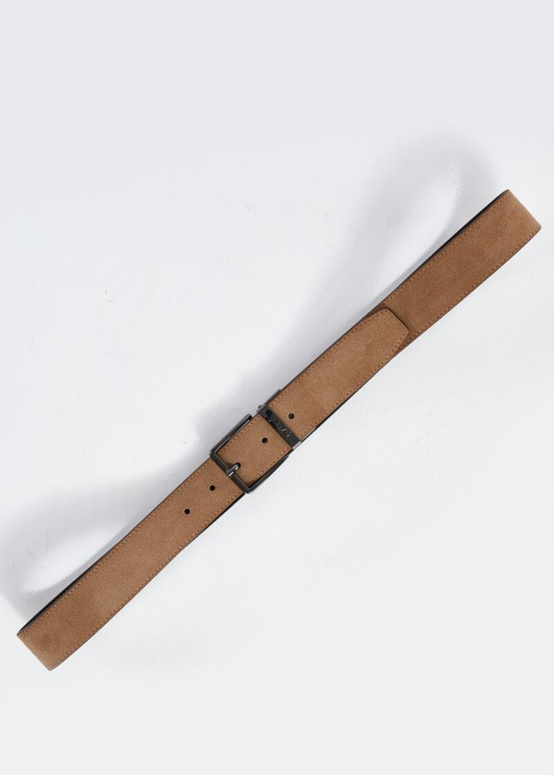 Reversible belt