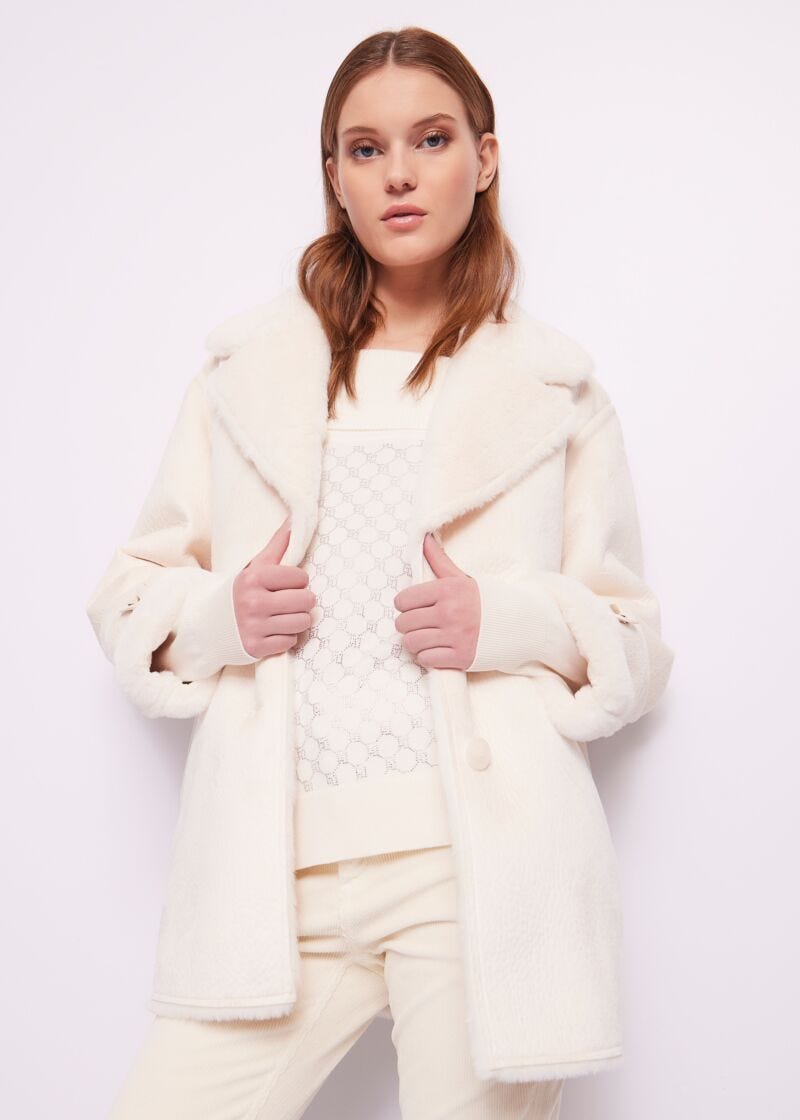 Cappotto in similpelle scomosciata