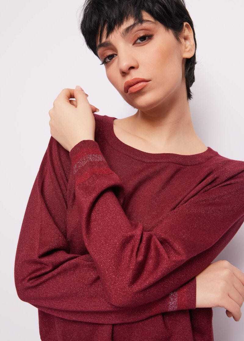 Pull à col rond en lurex bordeaux