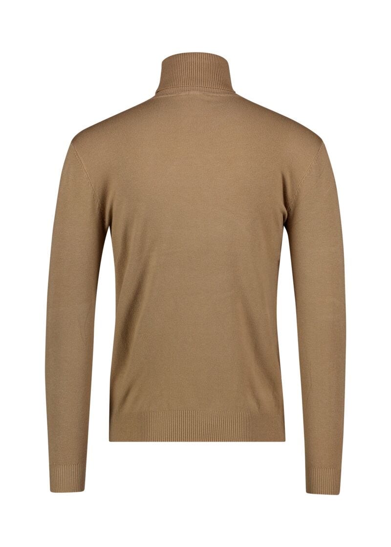 Turtle neck jumper