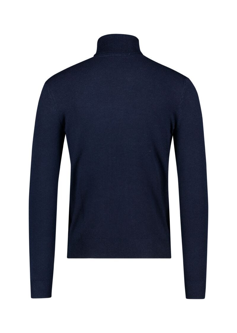 Turtle neck jumper