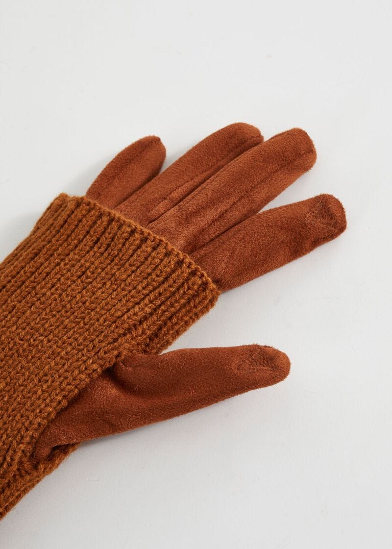 Guantes marrones con mangas