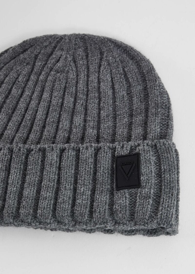 Grey ribbed beanie hat
